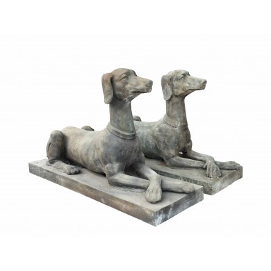 Paar Windhunde Skulpturen lebensgroß Statuen Gußeisen antikbraun