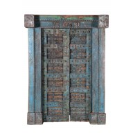 Holzgeschnitzte blaue Tür mit massivem Rahmen 