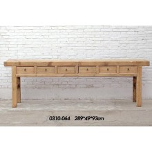 Sideboard aus China aus erstklassigem Holz mit klarer Linenführung