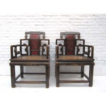 China Kolonialstil um 1910 zwei Stühle Sessel feine Form dunkles Ulmenholz von Luxury Park